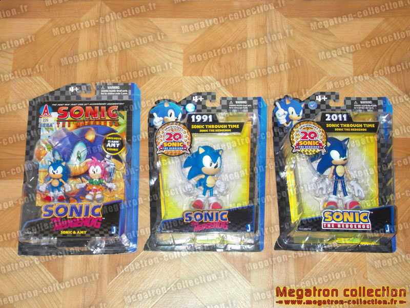 Sonic anniversary figurines